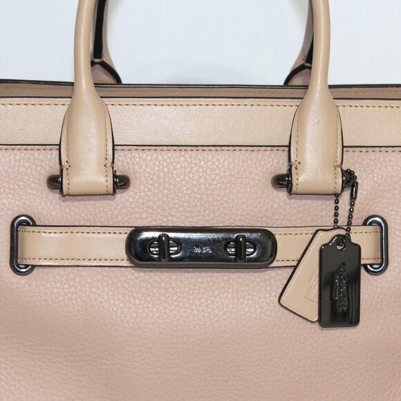 Coach Swagger 27 in Beechwood Beige Coach Retail - Picture 3 of 15